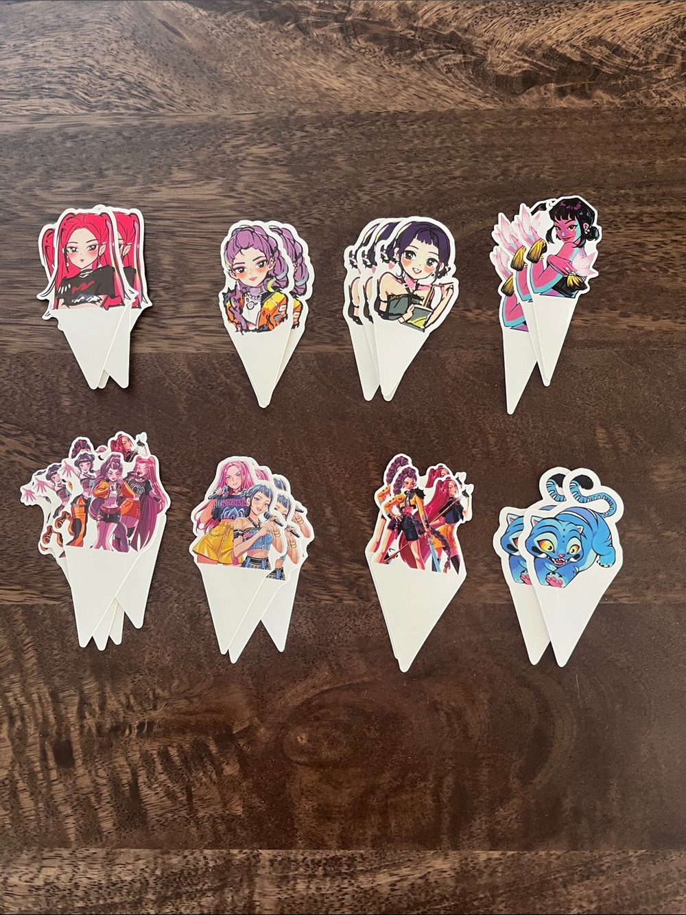 K-pop demon hunter cupcake toppers 23 count